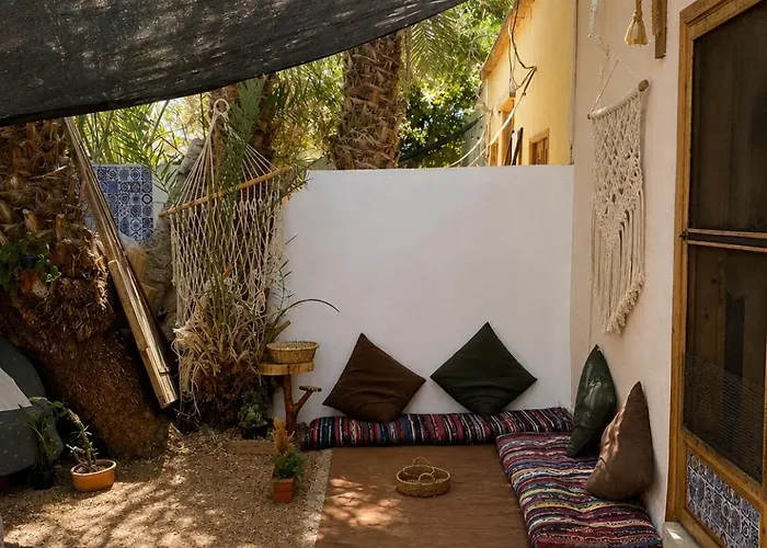 Bedro Private Garden & Outdoor Lounge 1 Min To Sea * دهب